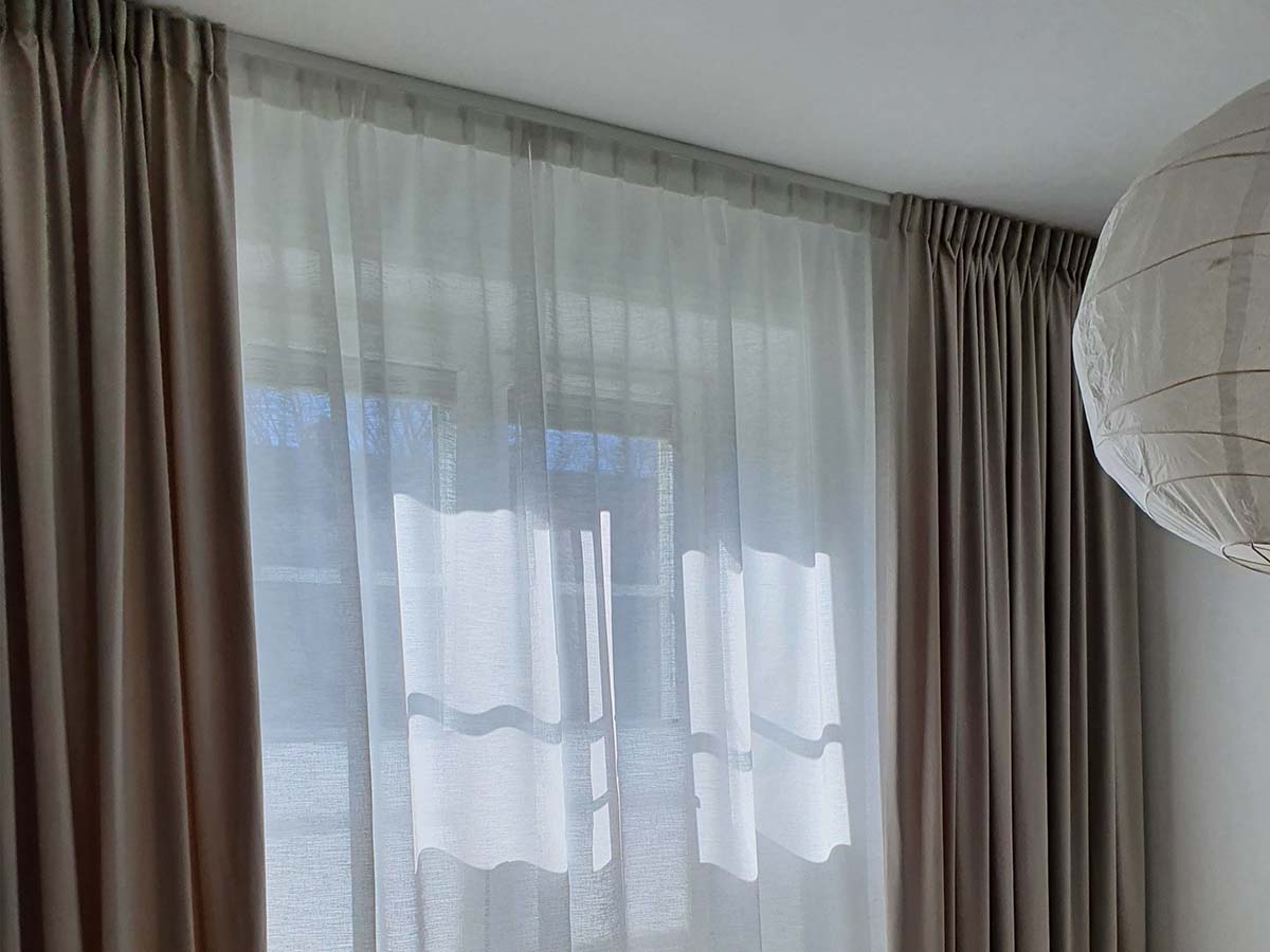 Ljust tyg från Pagunette ”Smoke”